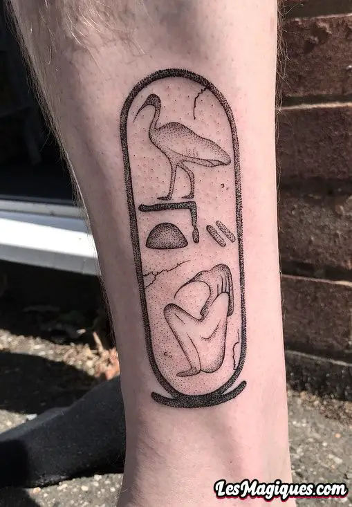 Tatouage Cartouche