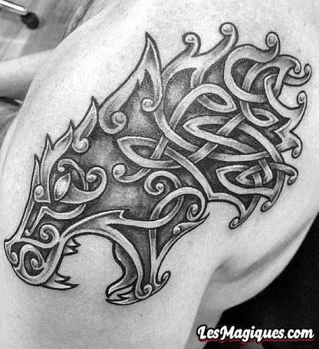 Tatouage Loup Celtique