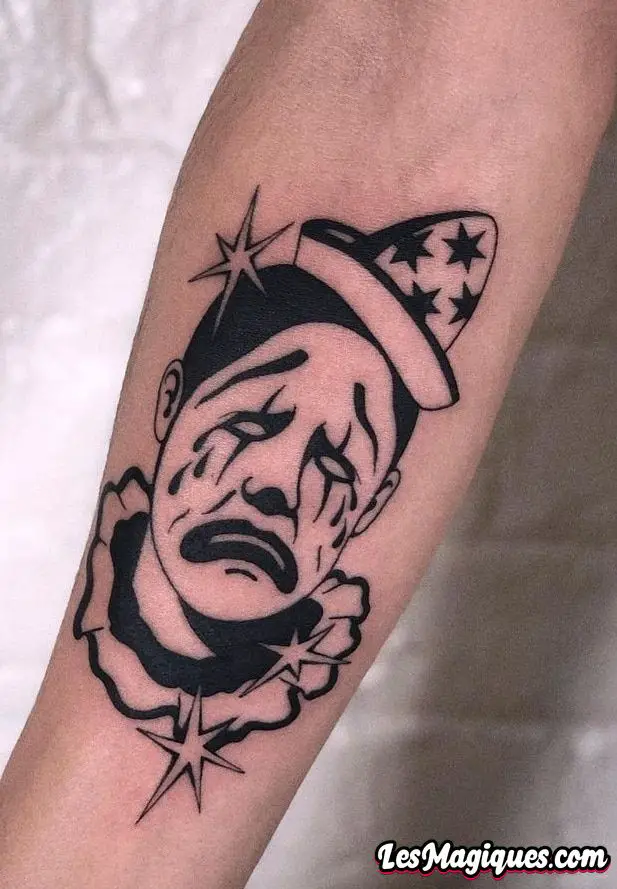 Tatouage de clown qui pleure
