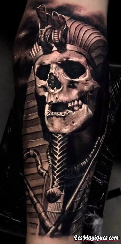 Tatouage Crâne Égyptien