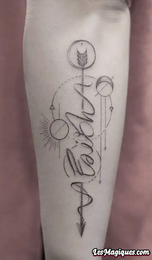 Tatouage Flèche Foi