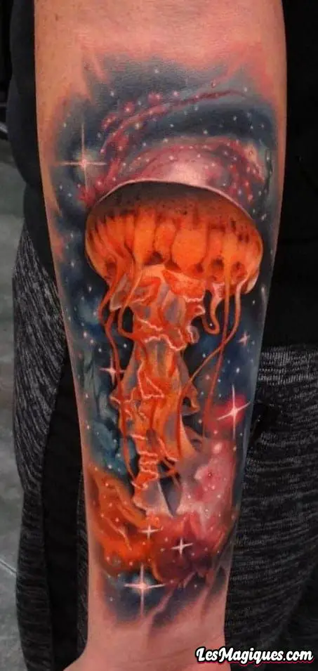 Tatouage de méduse de galaxie