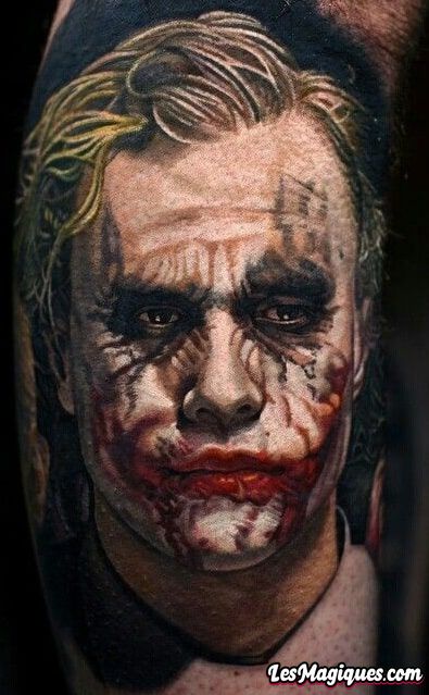 Tatouage du Joker de Heath Ledger