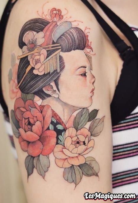 Tatouage illustratif de geisha