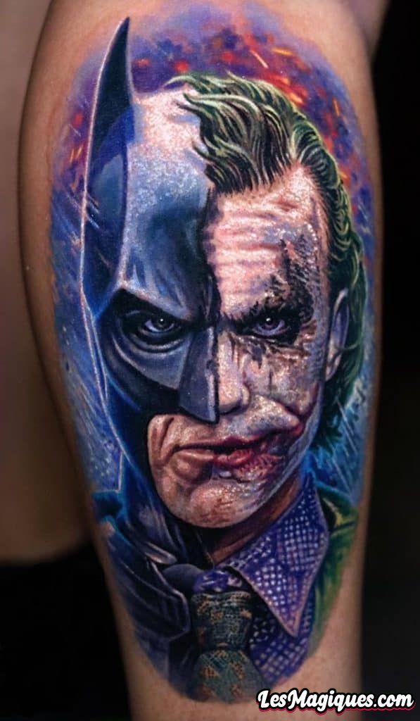 Tatouage Joker sur le mollet