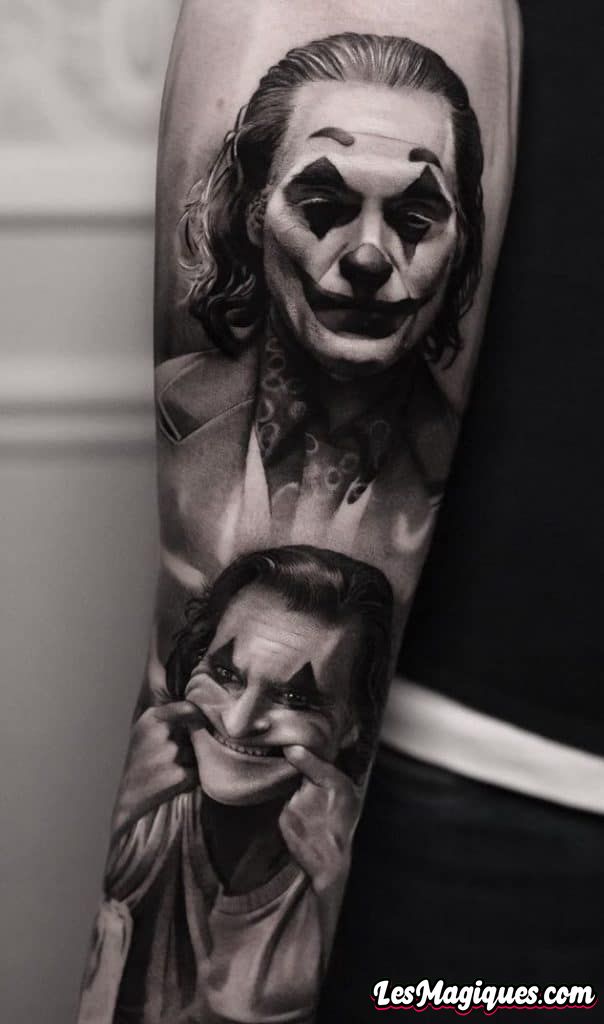 Tatouage Joker sur l'avant-bras
