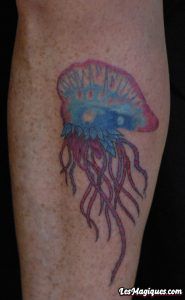 Tatouage méduse homme de guerre