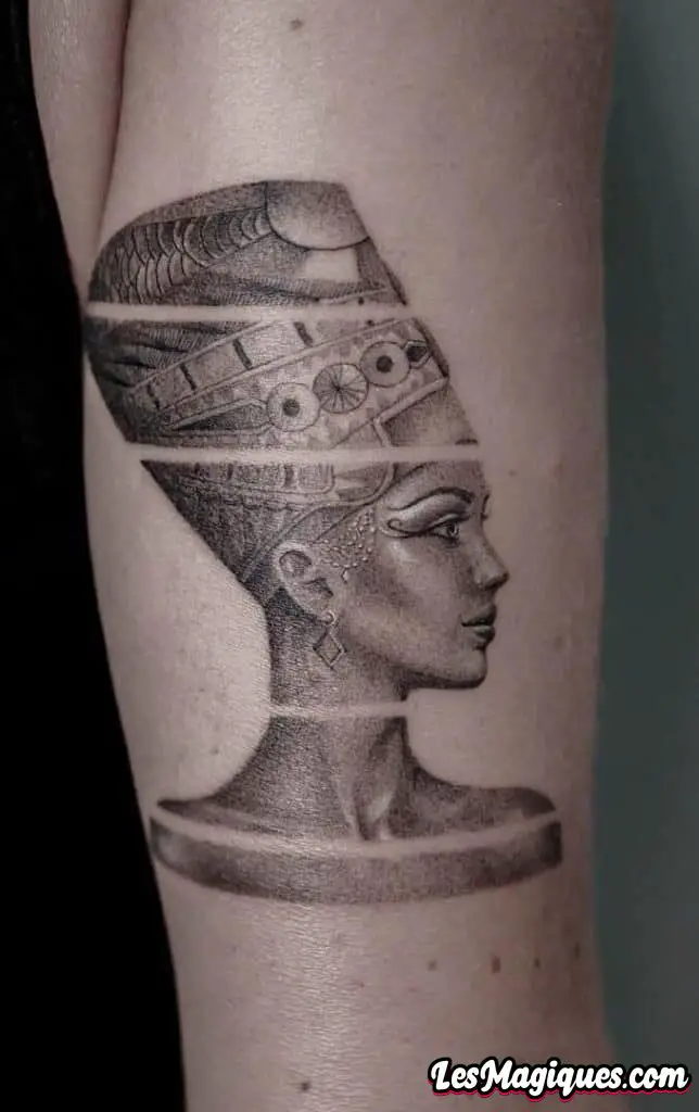 Tatouage Néfertiti