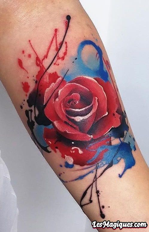 Tatouage Rose Aquarelle