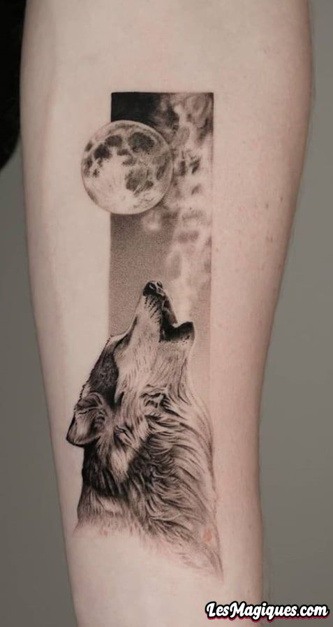 Tatouage de loup à une aiguille