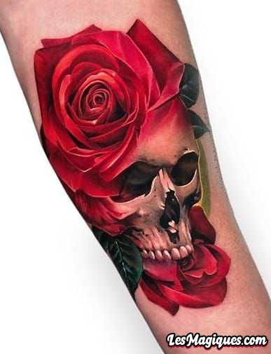 Tatouage Crâne et Rose