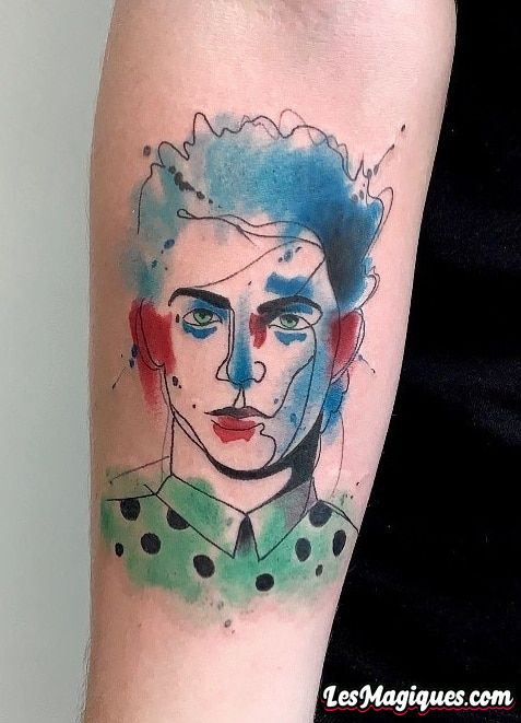 Le tatouage à l'aquarelle de Tim Mueller