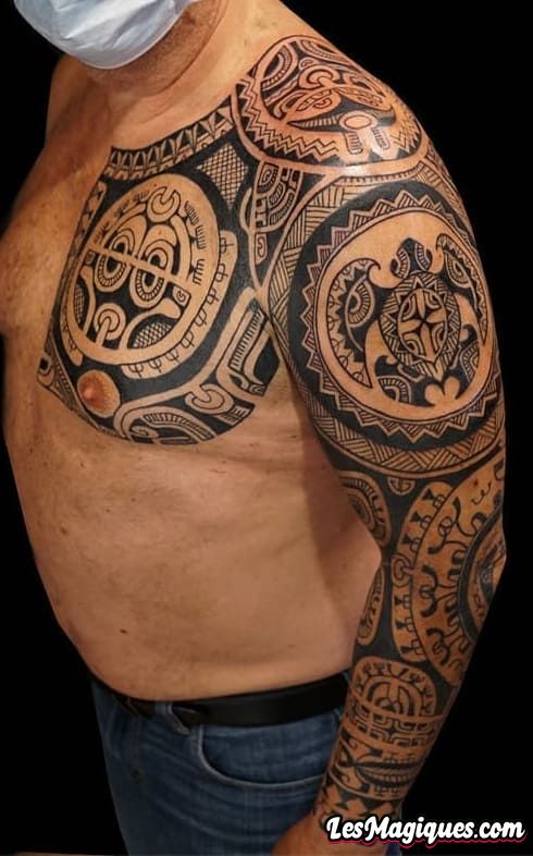 Manchon de tatouage tribal